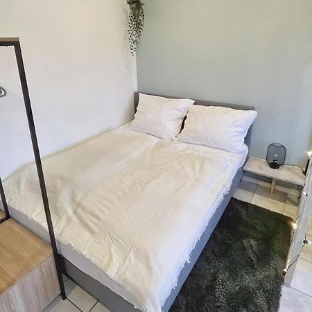 Ruhiges Naturparadies Fuer 4 Mit Kueche Schreibtisch Und Boxbett Wetter  Exterior photo
