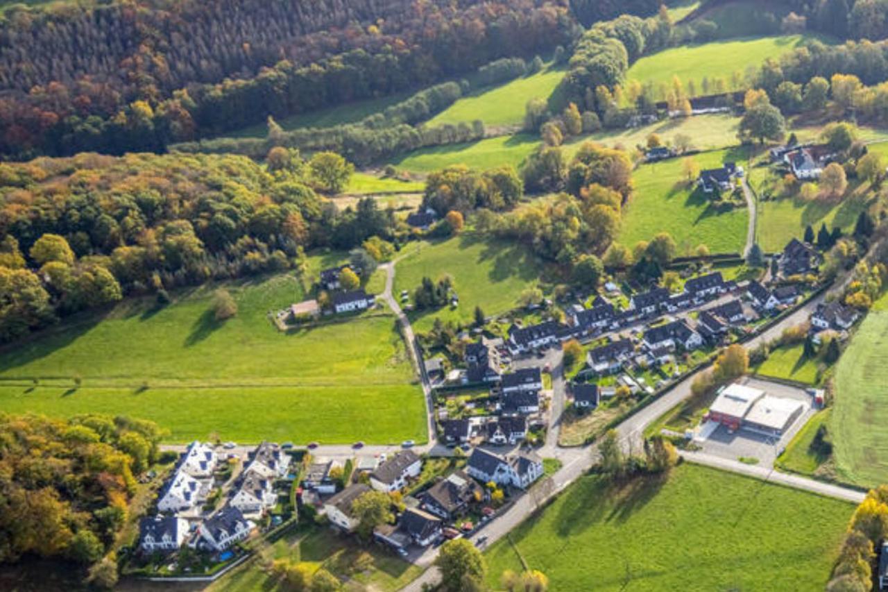 Ruhiges Naturparadies Fuer 4 Mit Kueche Schreibtisch Und Boxbett Wetter  Exterior photo